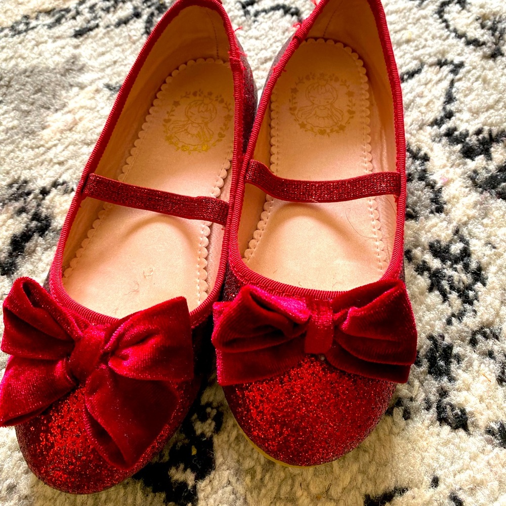 Red wedding shoes for girls